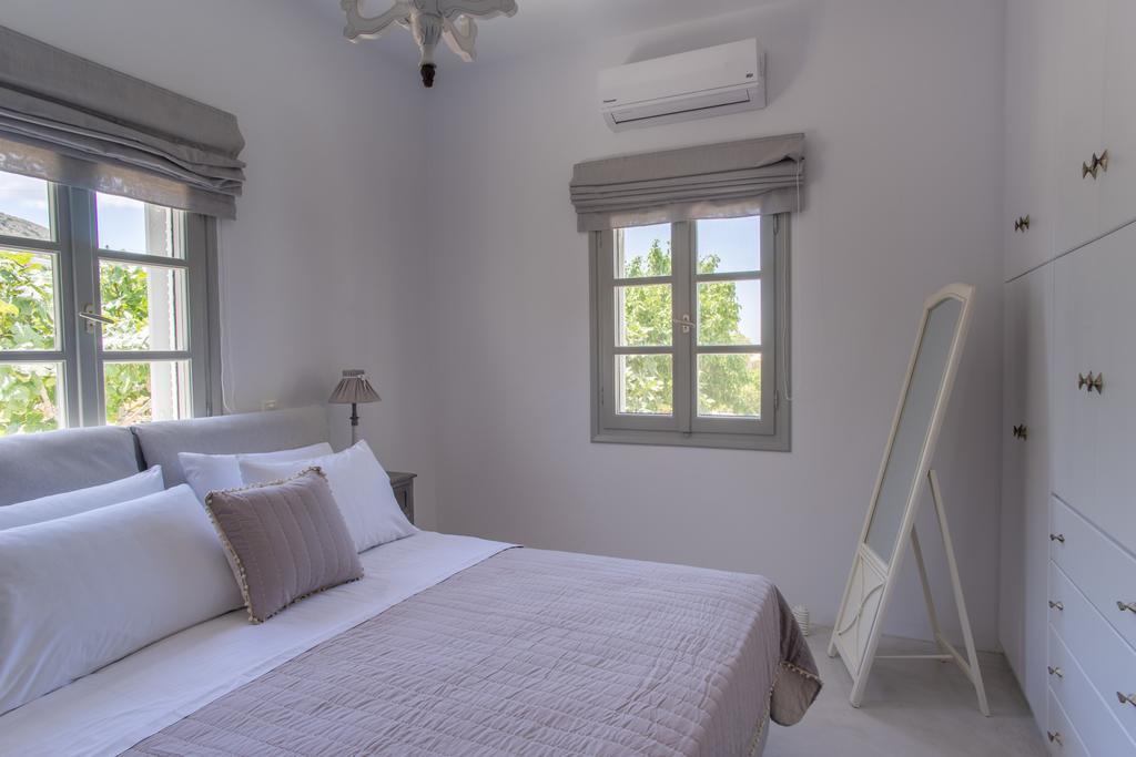 Villas Agia Irini Cove ภายนอก รูปภาพ